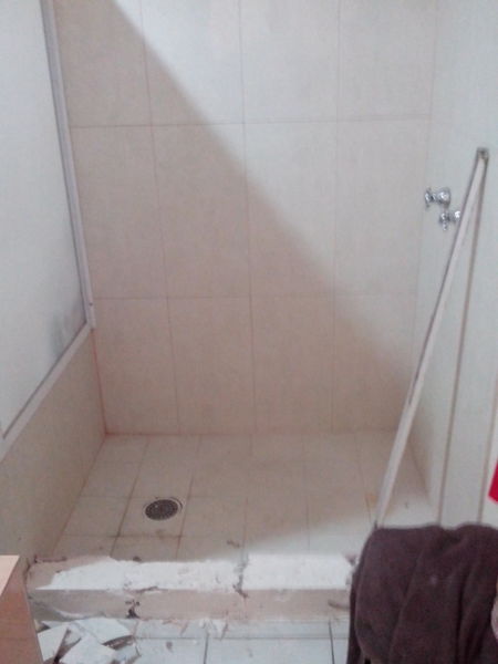 Instalación de Cabina-Ducha antes 2