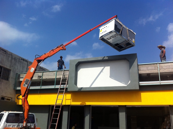 INSTALACION EN LOCALES OXXO 