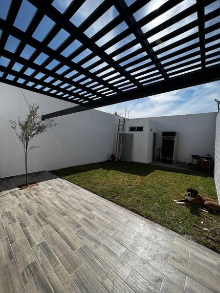Pergolado y Piso rustico
