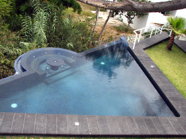 PISCINA VOLADA RESIDENCIAL, OAXACA OAX.