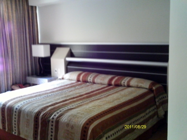 RECAMARA DE HOTEL.