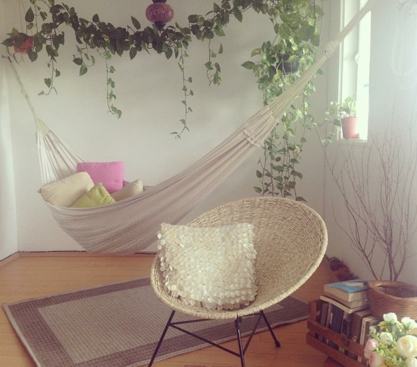 Foto: Silla Circular Tejida en Palma de Mosaico Muebles #265962