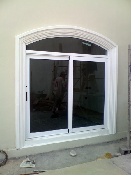 Ventana en forma de ovalo