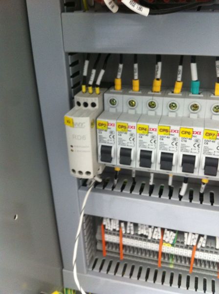 Foto: Dispositivos Electronicos de Elevadores Emko #214387 - Habitissimo