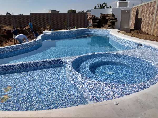 alberca, jacuzzi y chapoteadero