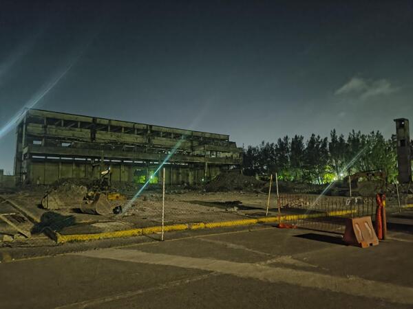 Demoliciones de hangares, bodegas, naves industriales