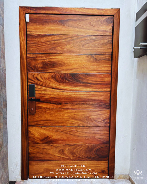 Puerta Residencial
