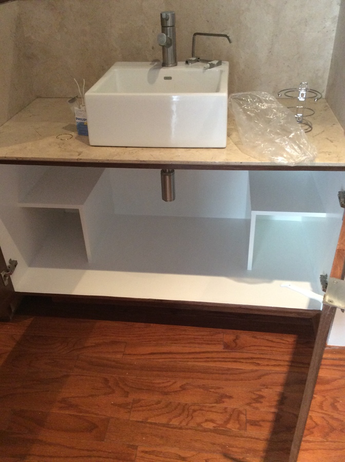 Acabado en muebles 