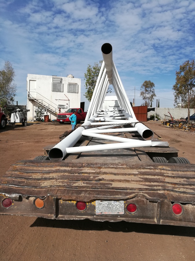 Acarreo de la estructura tridimensional ya pintada