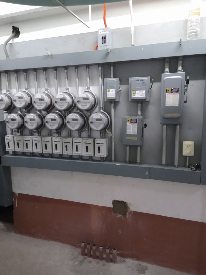 Acometida eléctricas en condominio.