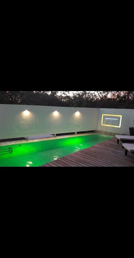 Alberca en terraza 1er nivel