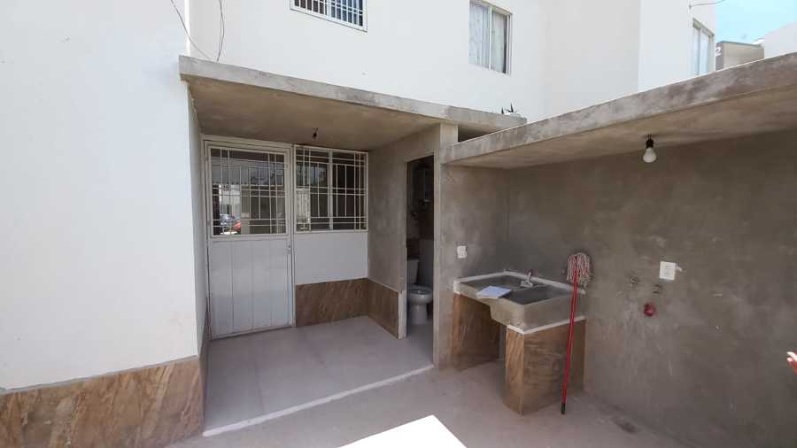 ampliación terminada techos muros y pisos