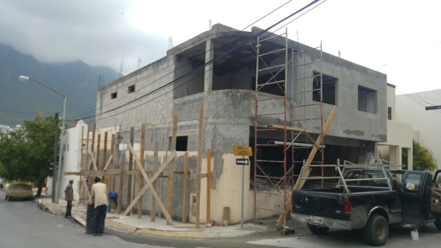 Ampliacion y construccion segunda planta
