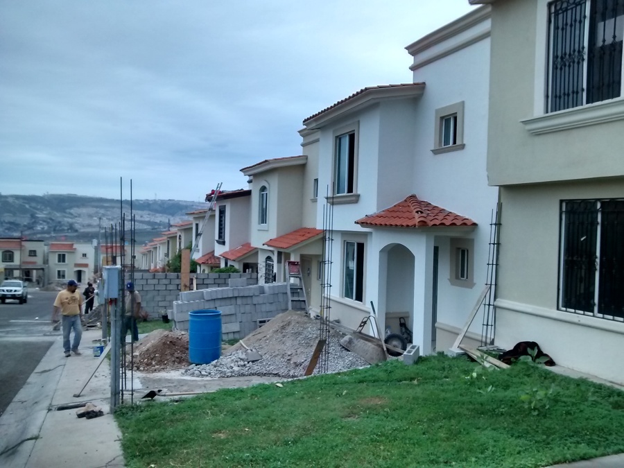 AMPLIACIÓN Y REMODELACIÓN