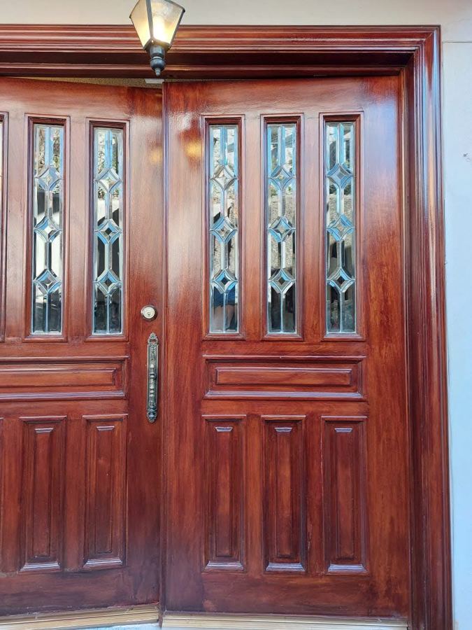 Aplicación de barniz