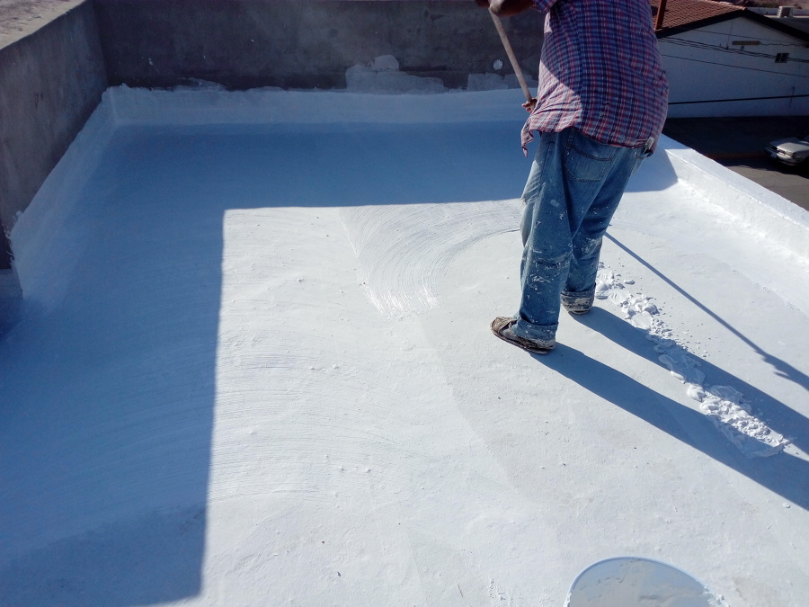 Aplicación de impermeabilizante en frió