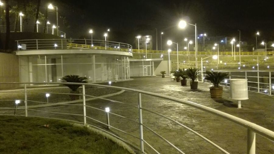 Area comercial parque escenico.