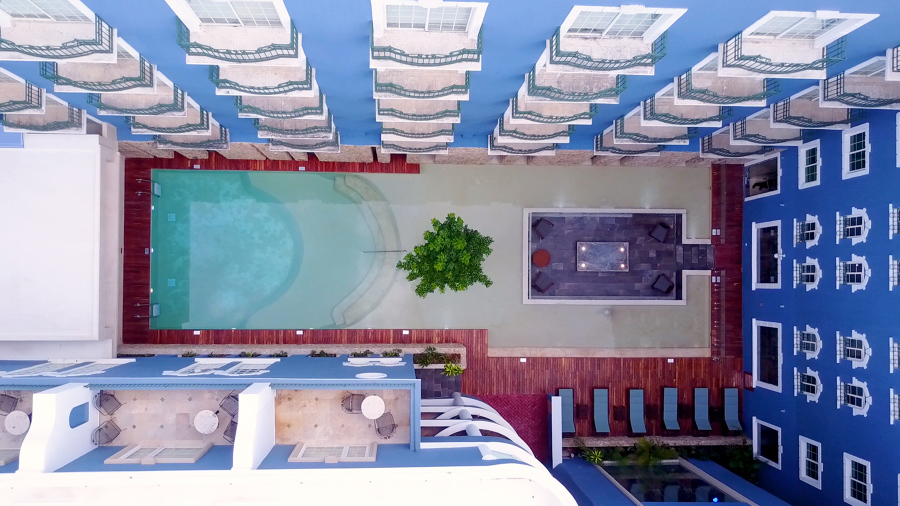 Área del espejo de agua