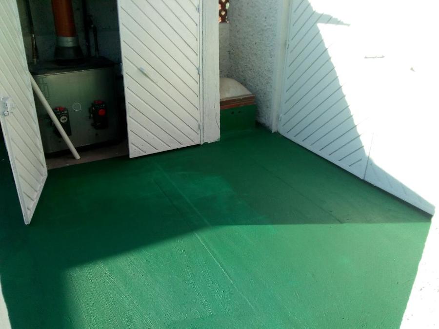 AREA TERMINADA CON PINTURA Y RECUBRIMIENTO