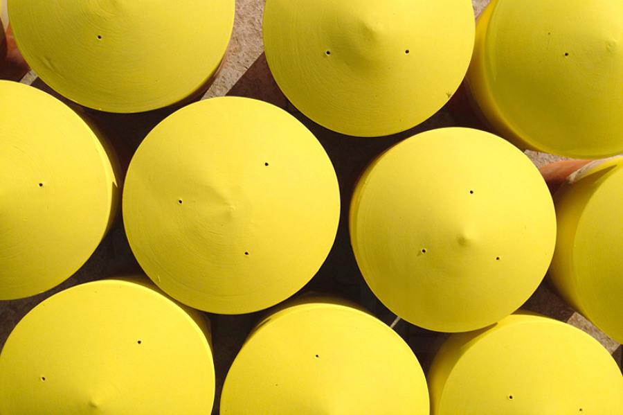 bag-disseny-livingthings-rolling-flower-pots-designboom-041