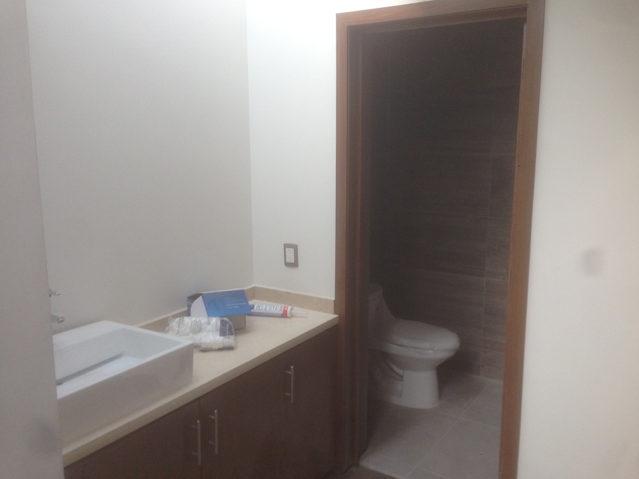 baño cuarto principal