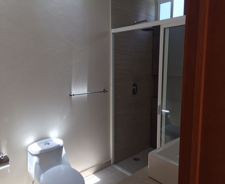 baño recámara principal