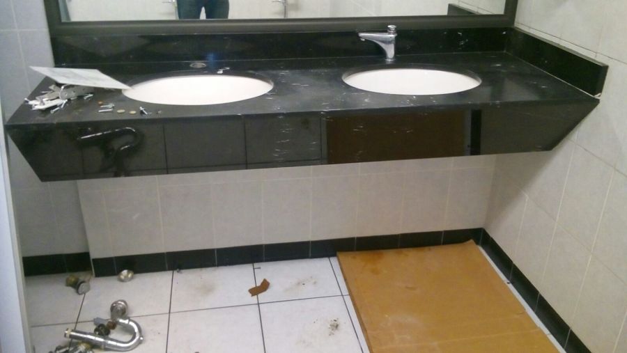 Baños palacio de Hierro