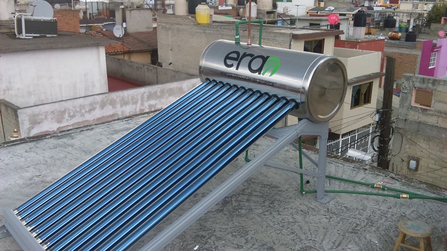 Calentador solar de baja presión