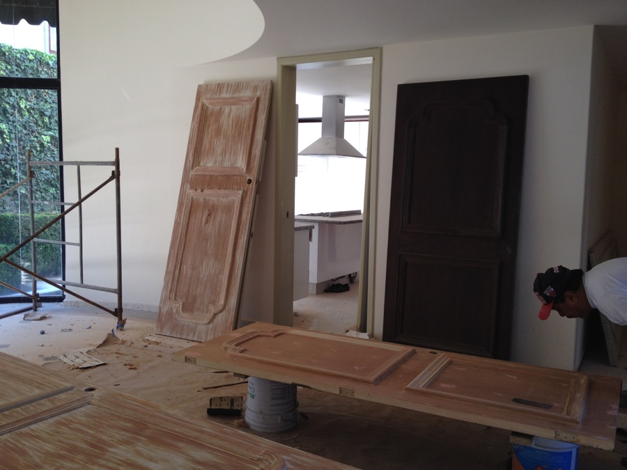Cambio de acabado en puertas