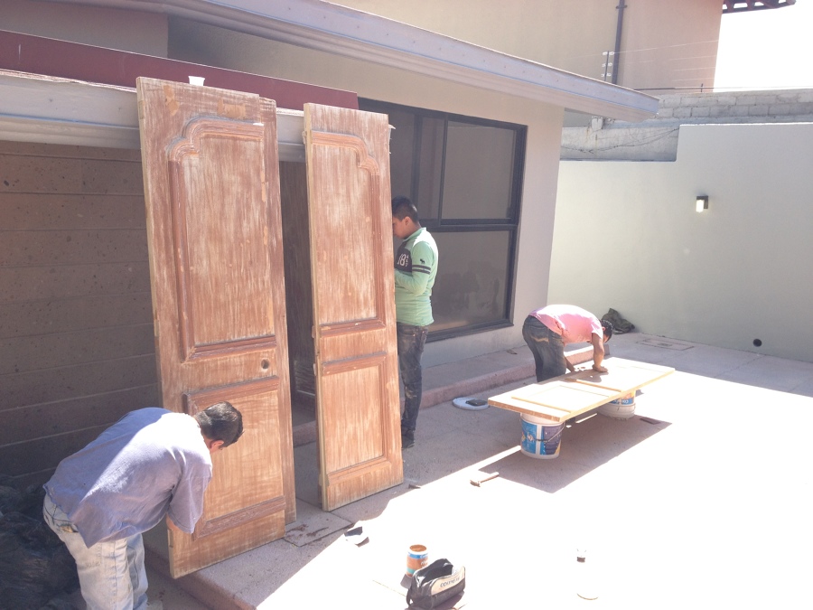 Cambio de acabado en puertas
