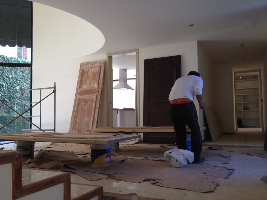 cambio de acabados en puertas de madera