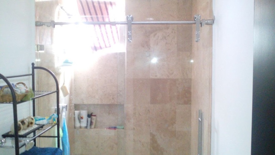 Cancel Corredizo Miami cristal templado de 10mm de espesor