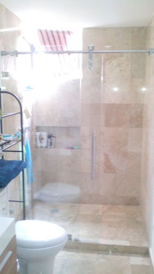 Cancel Corredizo Miami cristal templado de 10mm de espesor