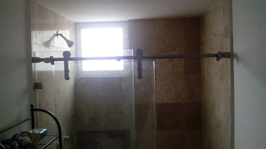 Cancel Corredizo Miami cristal templado de 10mm de espesor