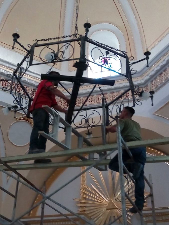 CANDELEROS DE TODO TIPO