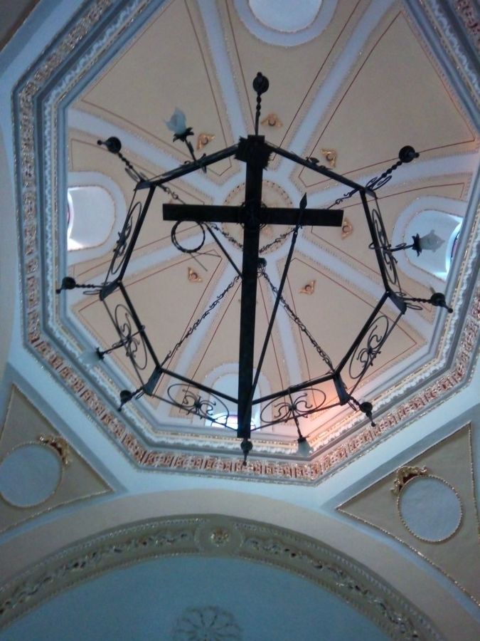 CANDELEROS Y ESTRUCUTRAS METALICAS DE TODO TIPO Y GUSTO