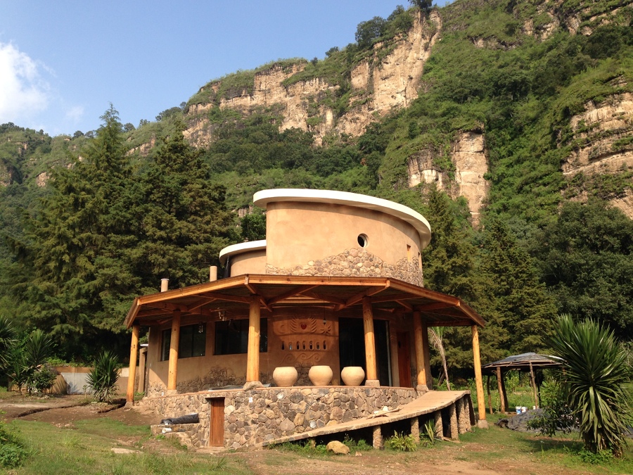Casa con integración al medio ambiente circundante
