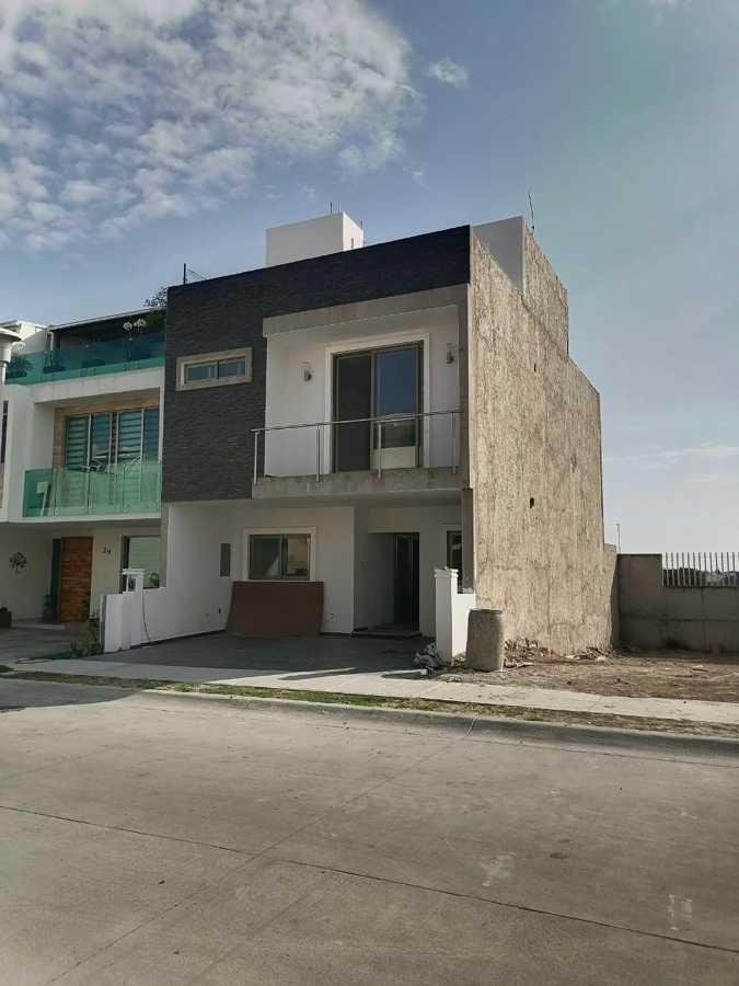 CASA LA CIMA-1