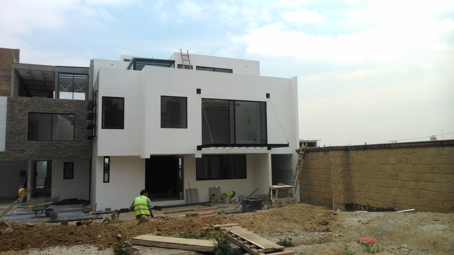 CASA NIVEL MAYOR, EL YAKI.