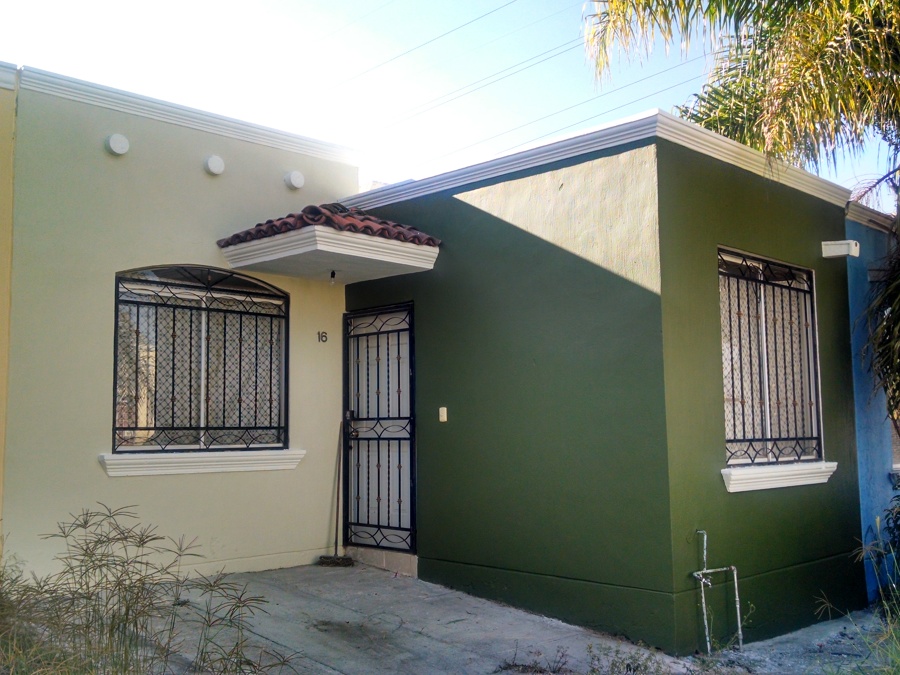 Casa Tlajomulco: Impermeabilización y Pintura de Casa Exterior | Ideas