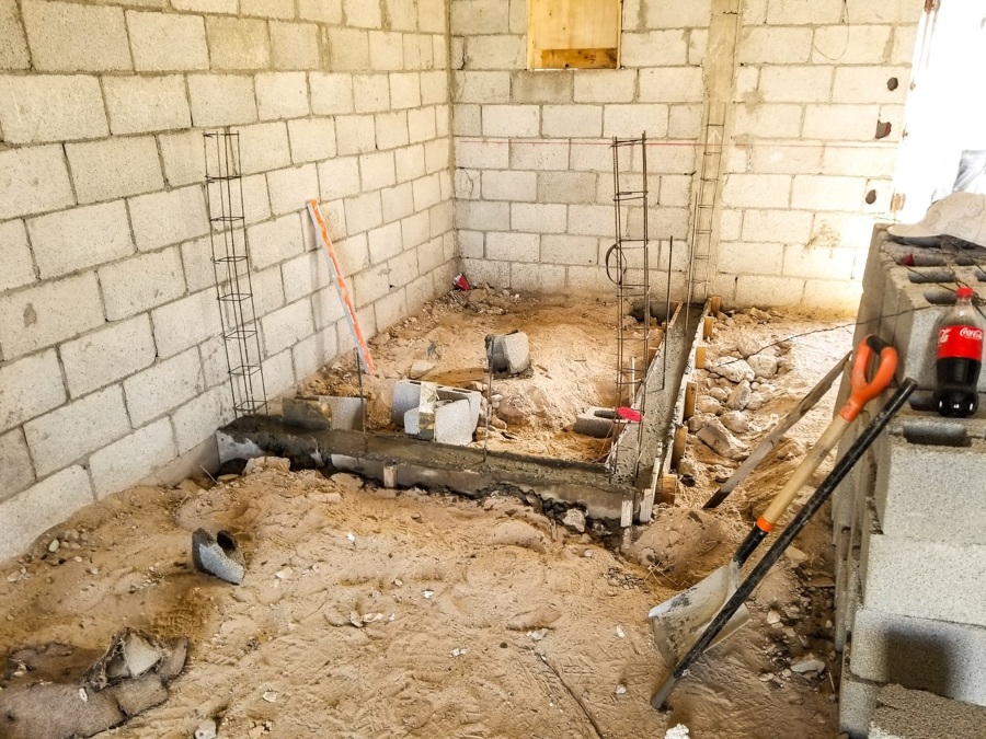 Cimentación de muros de baño