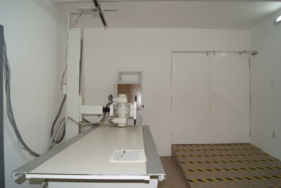 Clínica Col. roma, Rayos x después