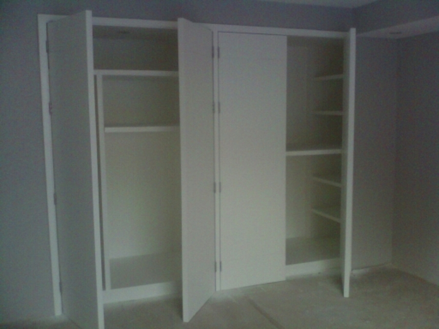 Closet 4