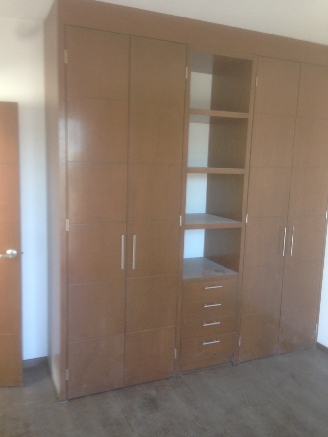 closet primer cuarto