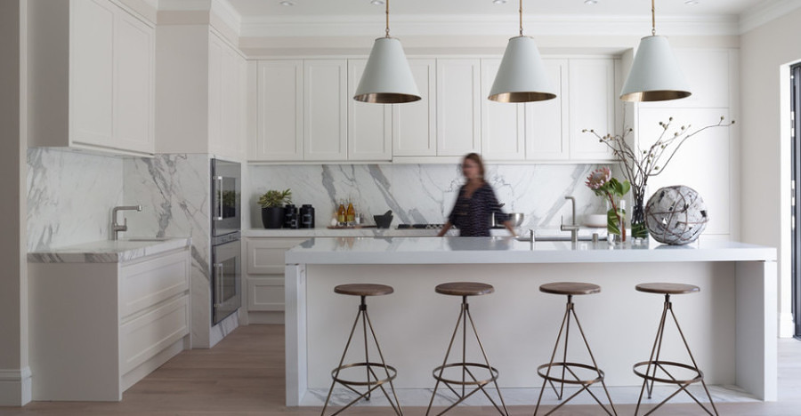 Foto: Cocina Blanca con Isla #215429 - Habitissimo