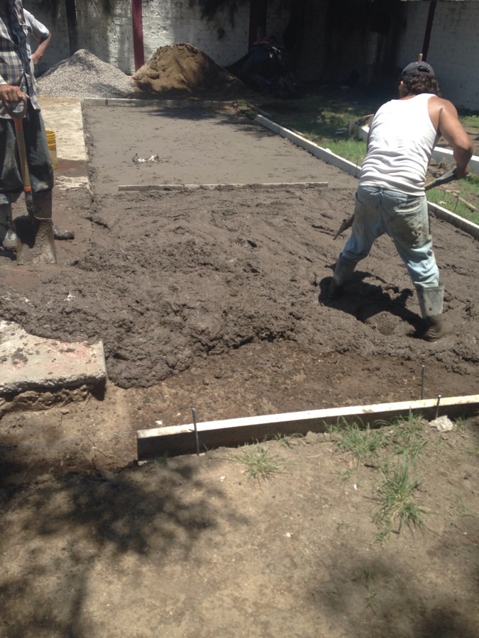 COLADO DE COCNRETO CANCHA