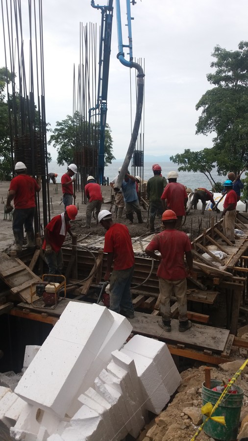 COLADO DE LOSA DE 500M2