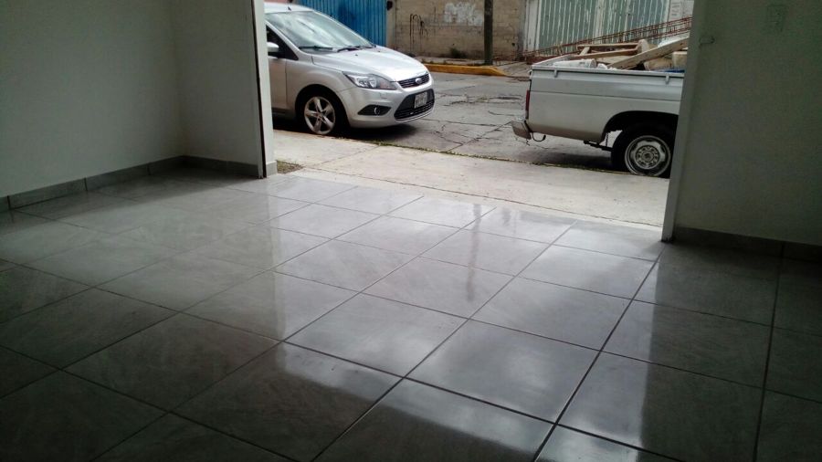 Colocación  de piso cerámico