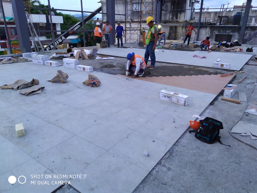 Colocación de piso porcelánico