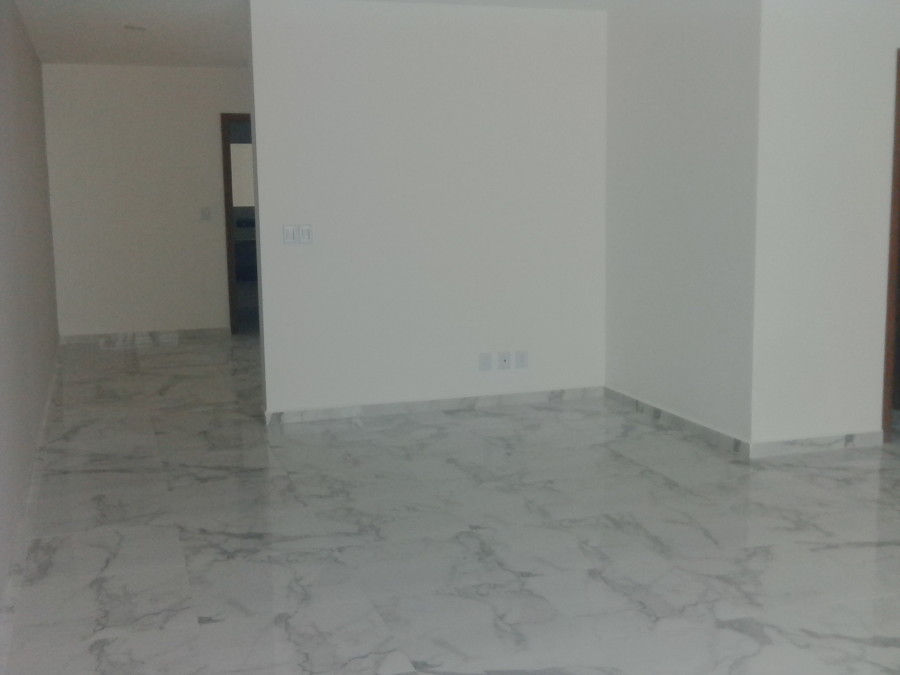 Colocacion de pisos en marmol, granito y porcelanato.